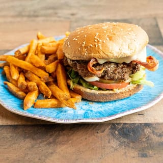 Bombur's Bacon Cheese Burger